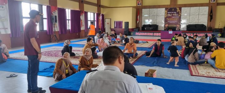 Menyatukan Keluarga di Hari Raya Idul Fitri Melalui Kunjungan Tatap Muka dan Kunjungan Online