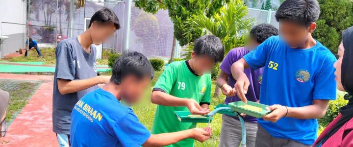 SINERGI LPKA BANDUNG DENGAN MAHASISWA UIN TINGKATKAN PRODUKTIFITAS ANAK BINAAN MELALUI PELATIHAN PENANAMAN TANAMAN HIDROPONIK