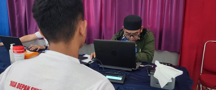LPKA Bandung Laksanakan Program “Lakban Perekat” untuk Perekaman e-KTP Anak Binaan LPKA Bandung Laksanakan Program “Lakban Perekat” untuk Perekaman e-KTP Anak Binaan