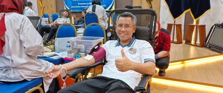 LPKA Kelas II Bandung Ikuti Kegiatan Donor Darah dalam Rangka Hari Bhakti Pemasyarakatan ke-62 Tahun 2026 LPKA Kelas II Bandung Ikuti Kegiatan Donor Darah dalam Rangka Hari Bhakti Pemasyarakatan ke-62 Tahun 2026